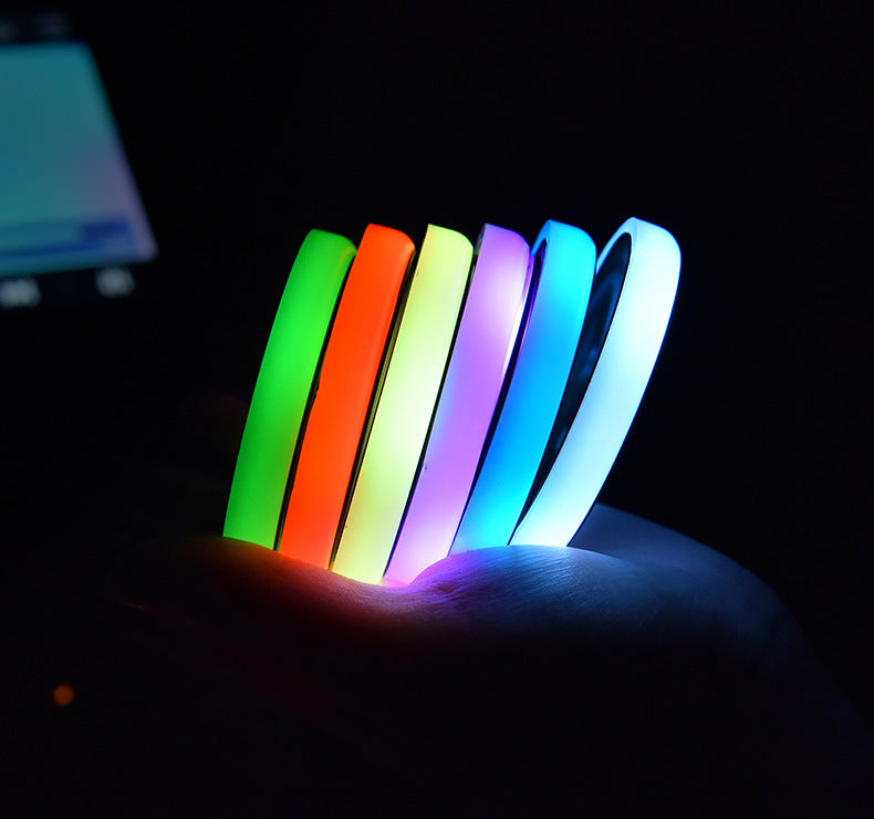 GlowGuard Posavasos LED Colorido con Carga Solar y USB